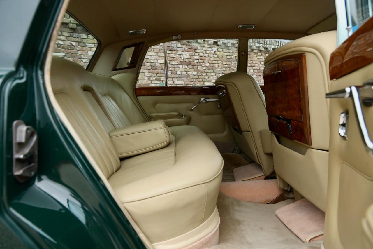 1967 Rolls - Royce Silver Shadow Saloon &ldquo;Chippendale dash&rdquo;