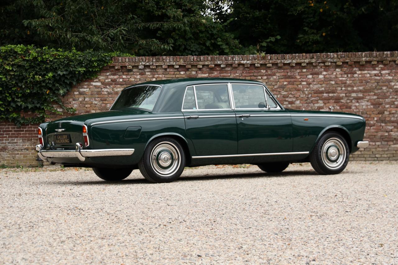 1967 Rolls - Royce Silver Shadow Saloon &ldquo;Chippendale dash&rdquo;