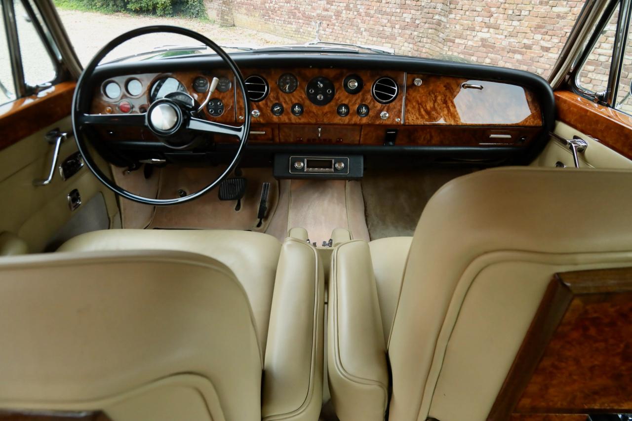 1967 Rolls - Royce Silver Shadow Saloon &ldquo;Chippendale dash&rdquo;