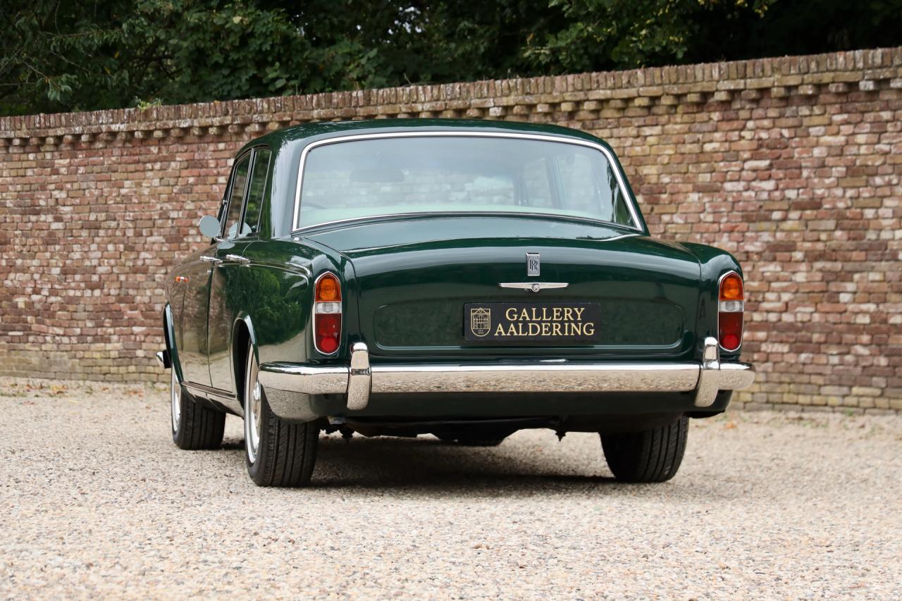 1967 Rolls - Royce Silver Shadow Saloon &ldquo;Chippendale dash&rdquo;