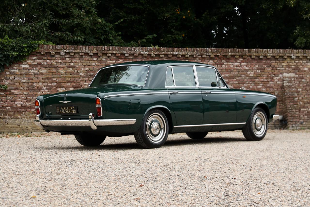 1967 Rolls - Royce Silver Shadow Saloon &ldquo;Chippendale dash&rdquo;