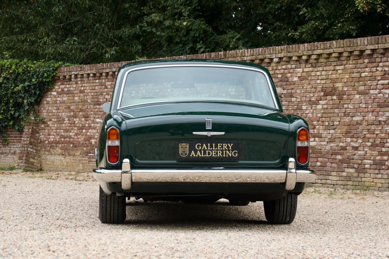 1967 Rolls - Royce Silver Shadow Saloon &ldquo;Chippendale dash&rdquo;