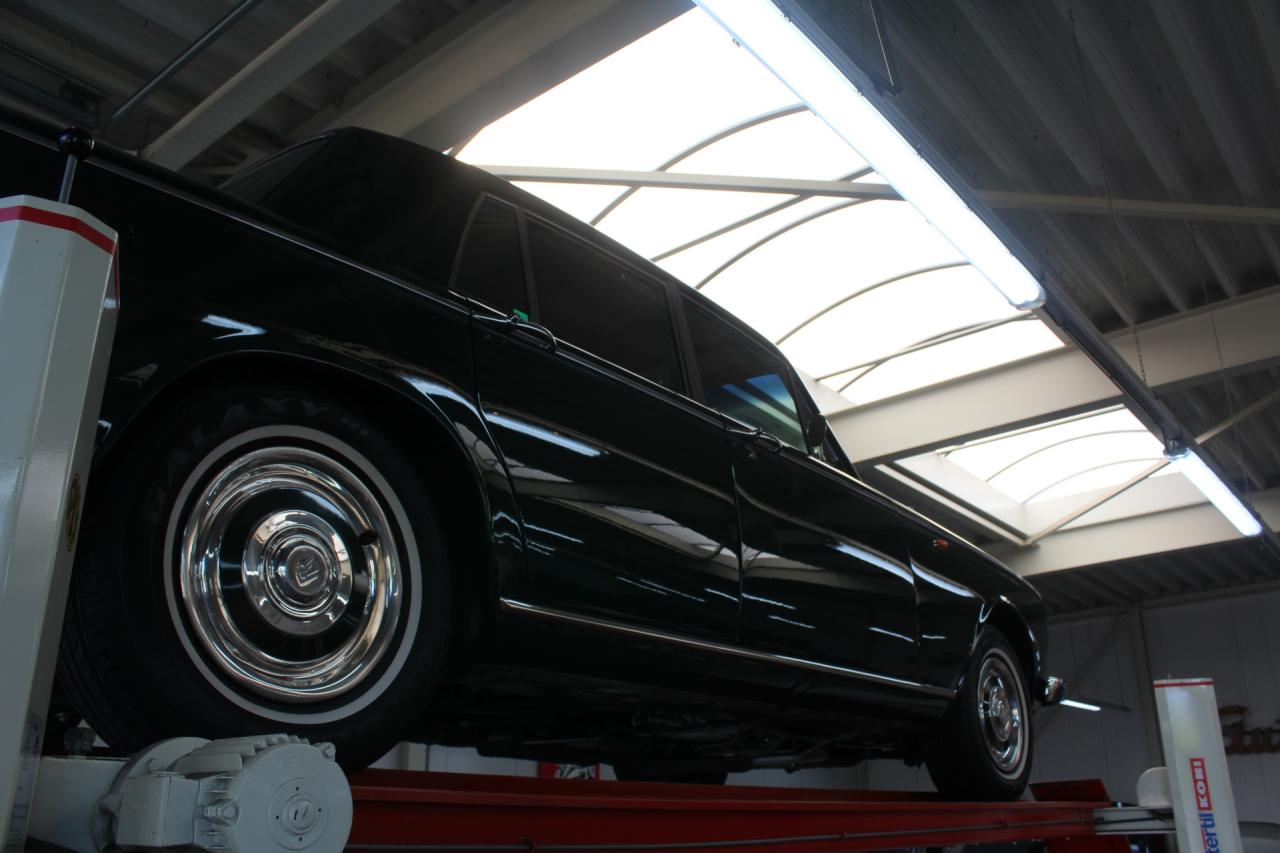 1967 Rolls - Royce Silver Shadow Saloon &ldquo;Chippendale dash&rdquo;