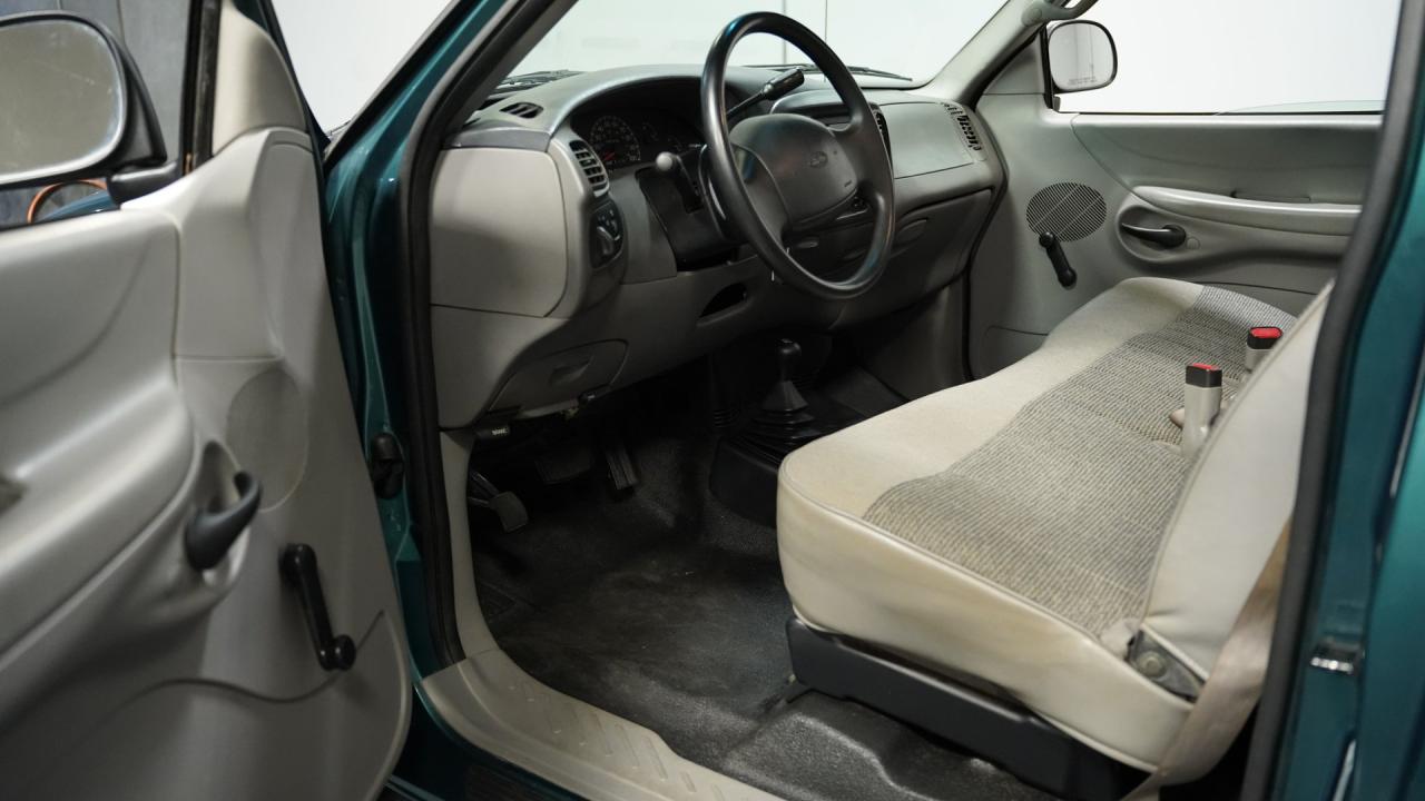 1998 Ford F-150 XL 4X4