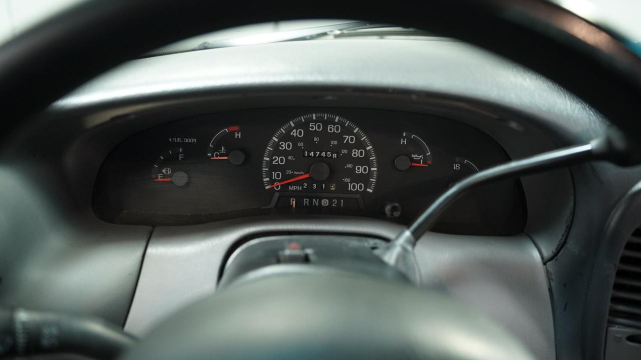 1998 Ford F-150 XL 4X4