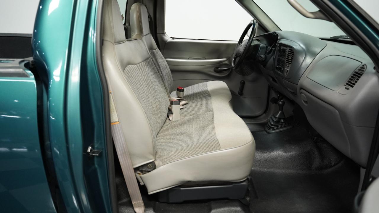 1998 Ford F-150 XL 4X4