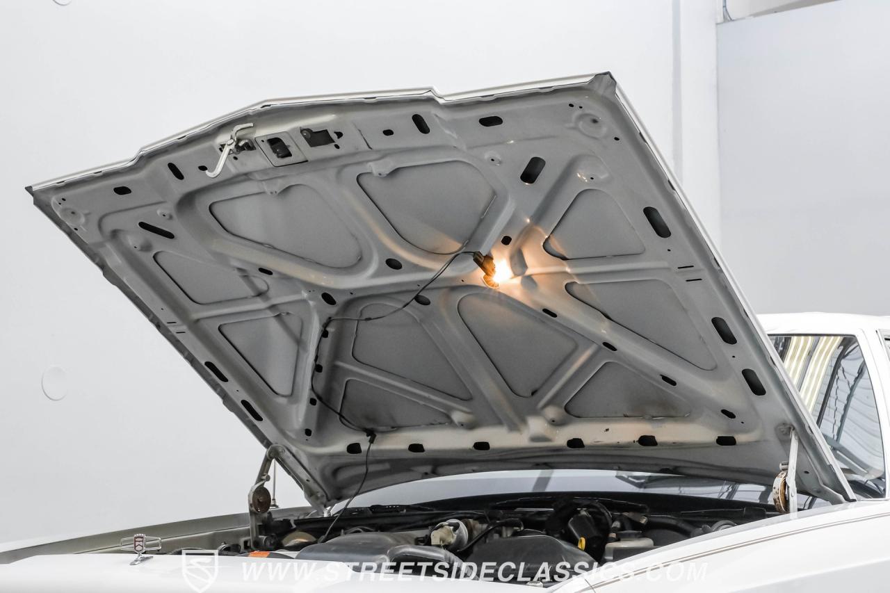 1990 Ford LTD Crown Victoria Wagon