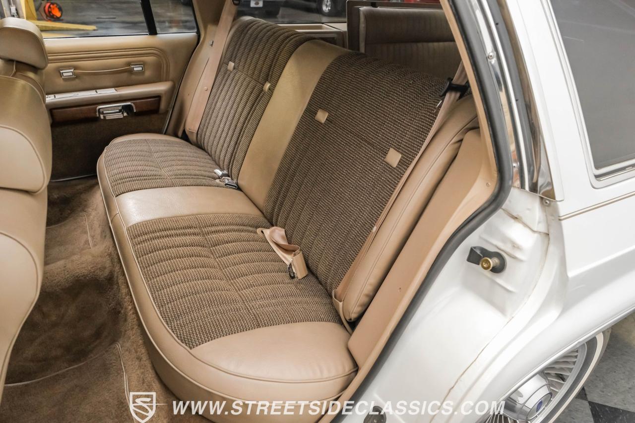 1990 Ford LTD Crown Victoria Wagon