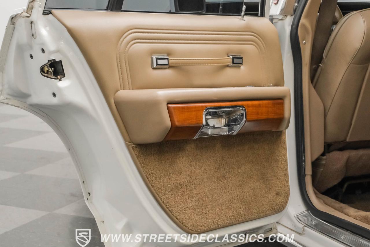 1990 Ford LTD Crown Victoria Wagon