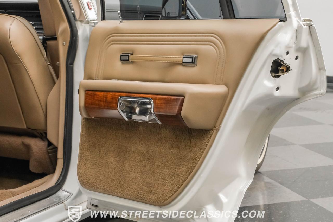 1990 Ford LTD Crown Victoria Wagon