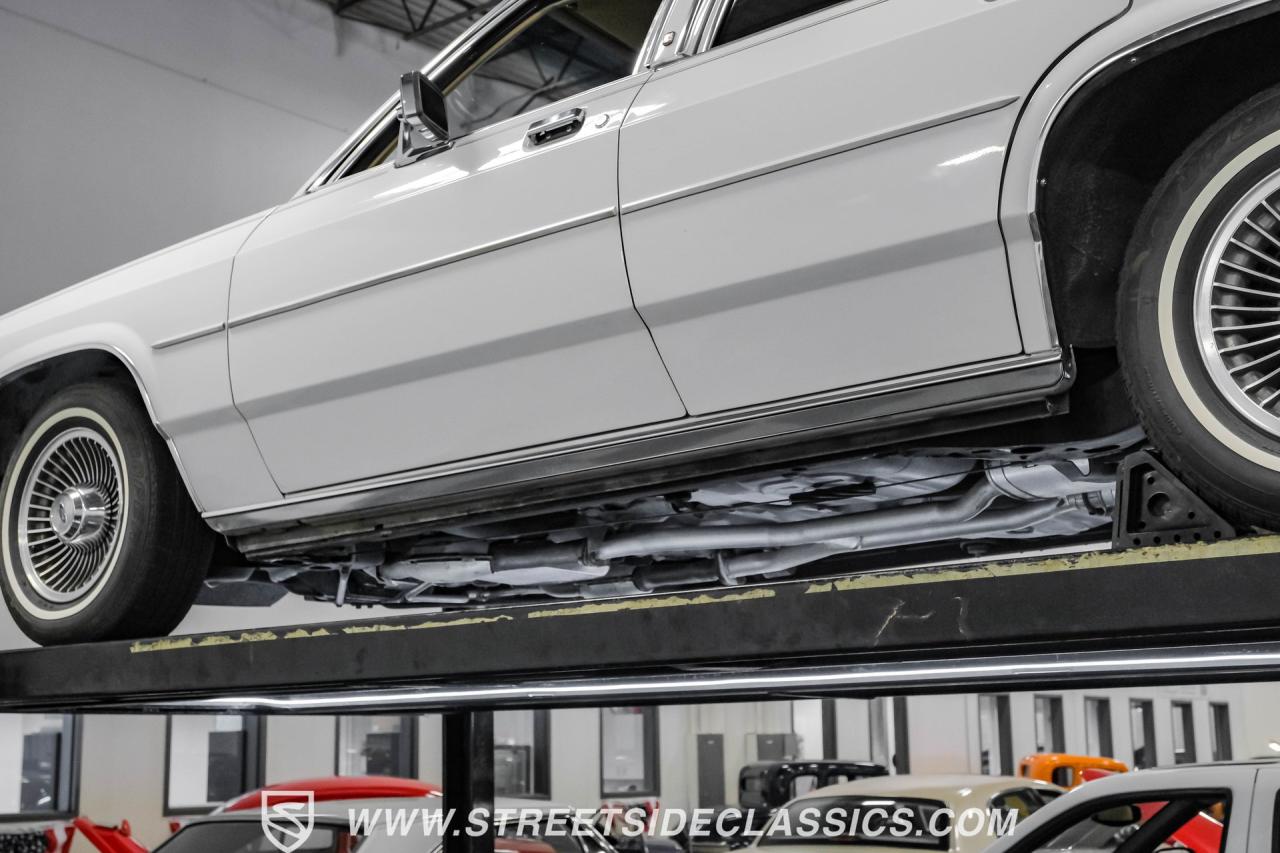 1990 Ford LTD Crown Victoria Wagon