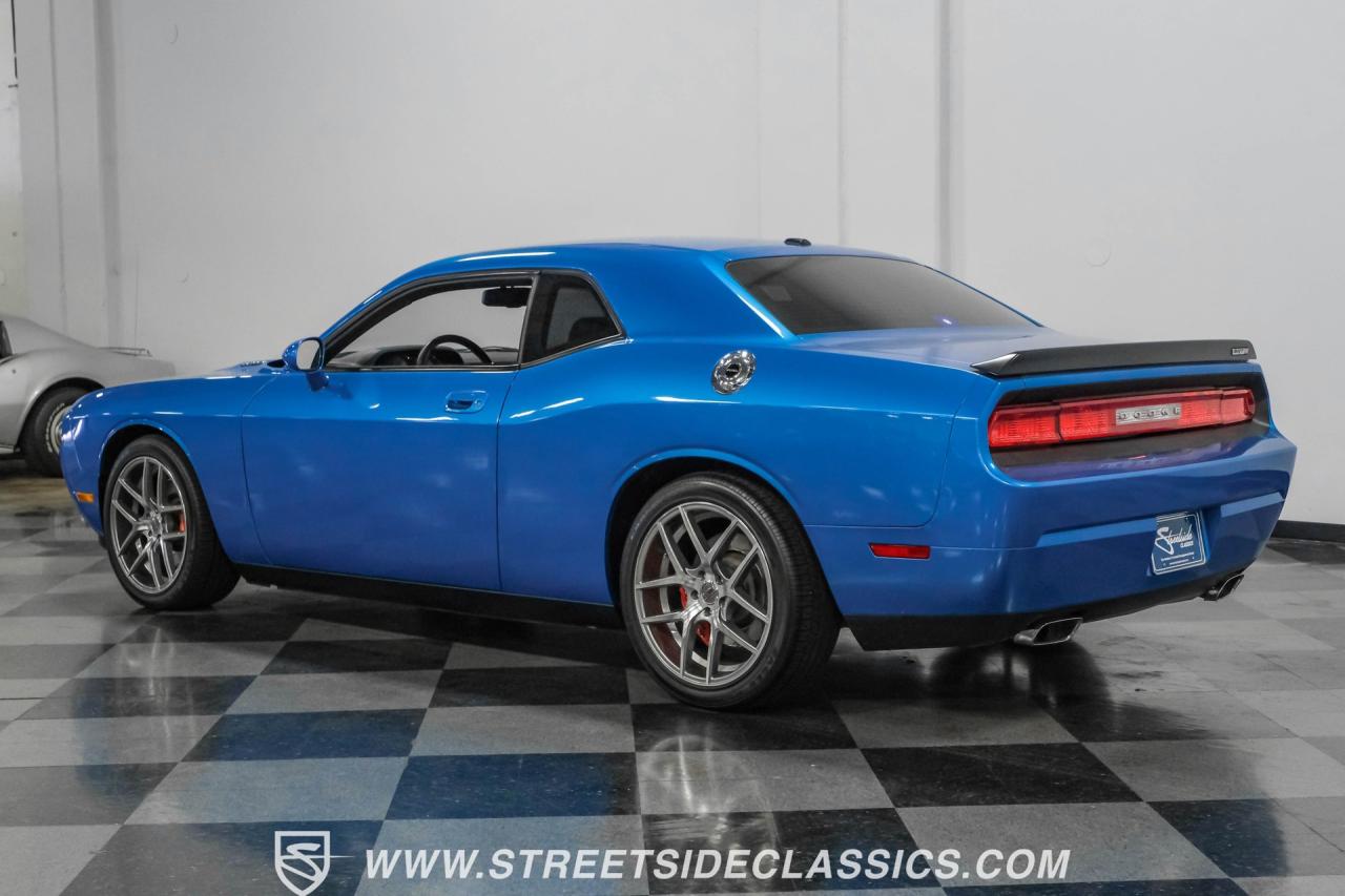 2009 Dodge Challenger SRT-8