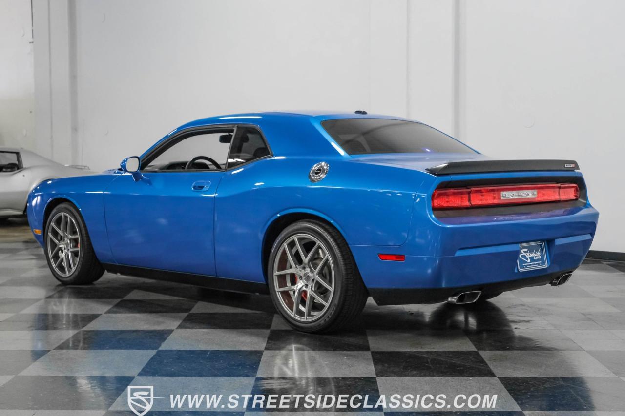 2009 Dodge Challenger SRT-8