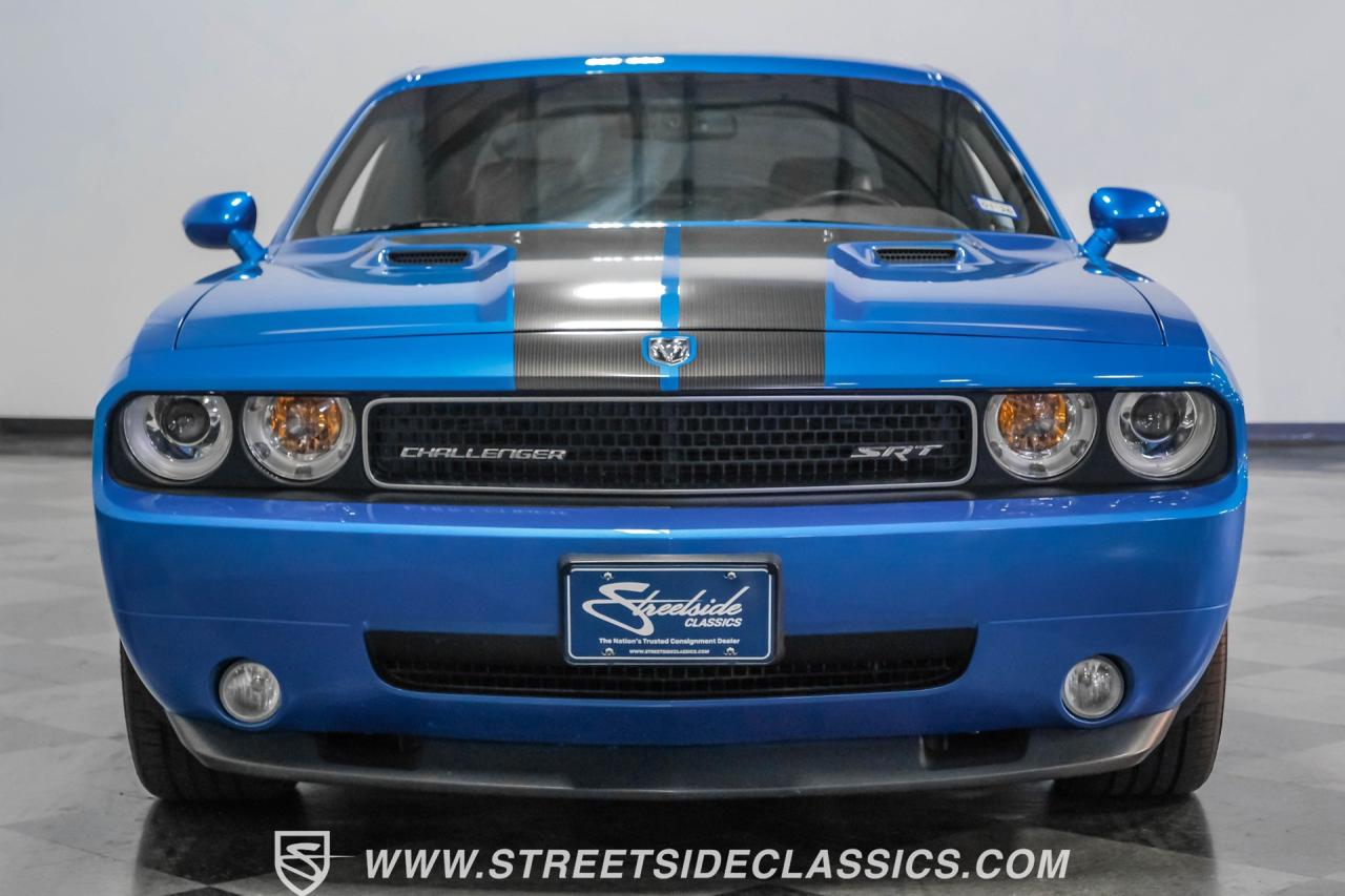 2009 Dodge Challenger SRT-8