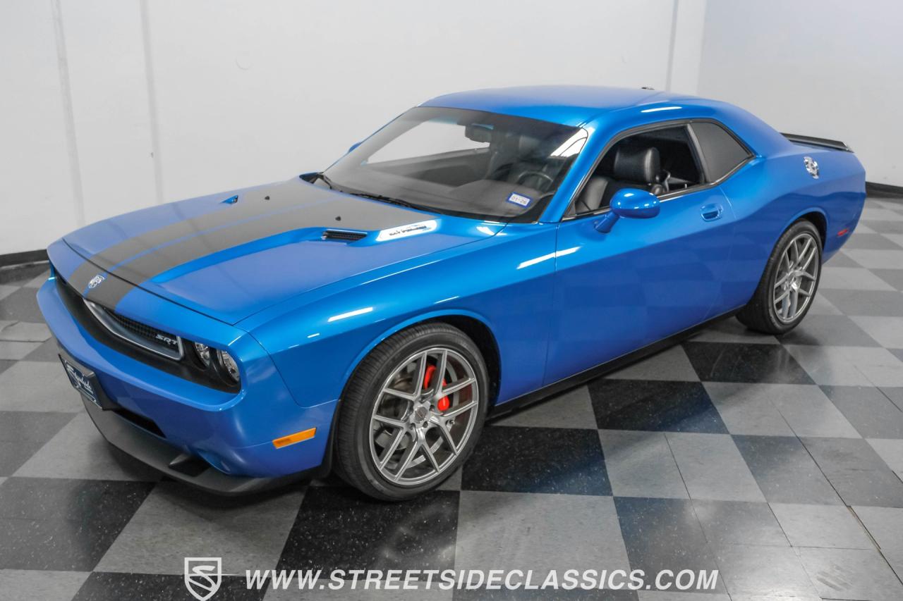 2009 Dodge Challenger SRT-8