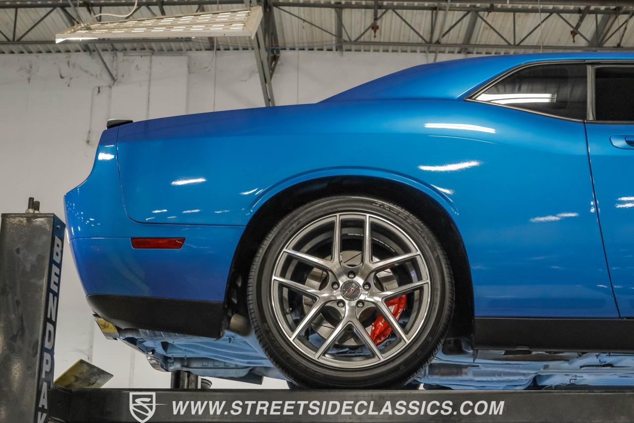 2009 Dodge Challenger SRT-8