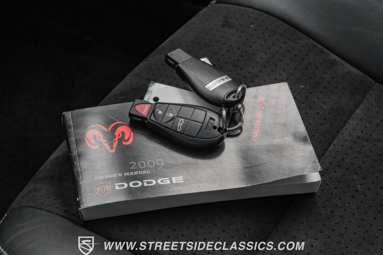 2009 Dodge Challenger SRT-8