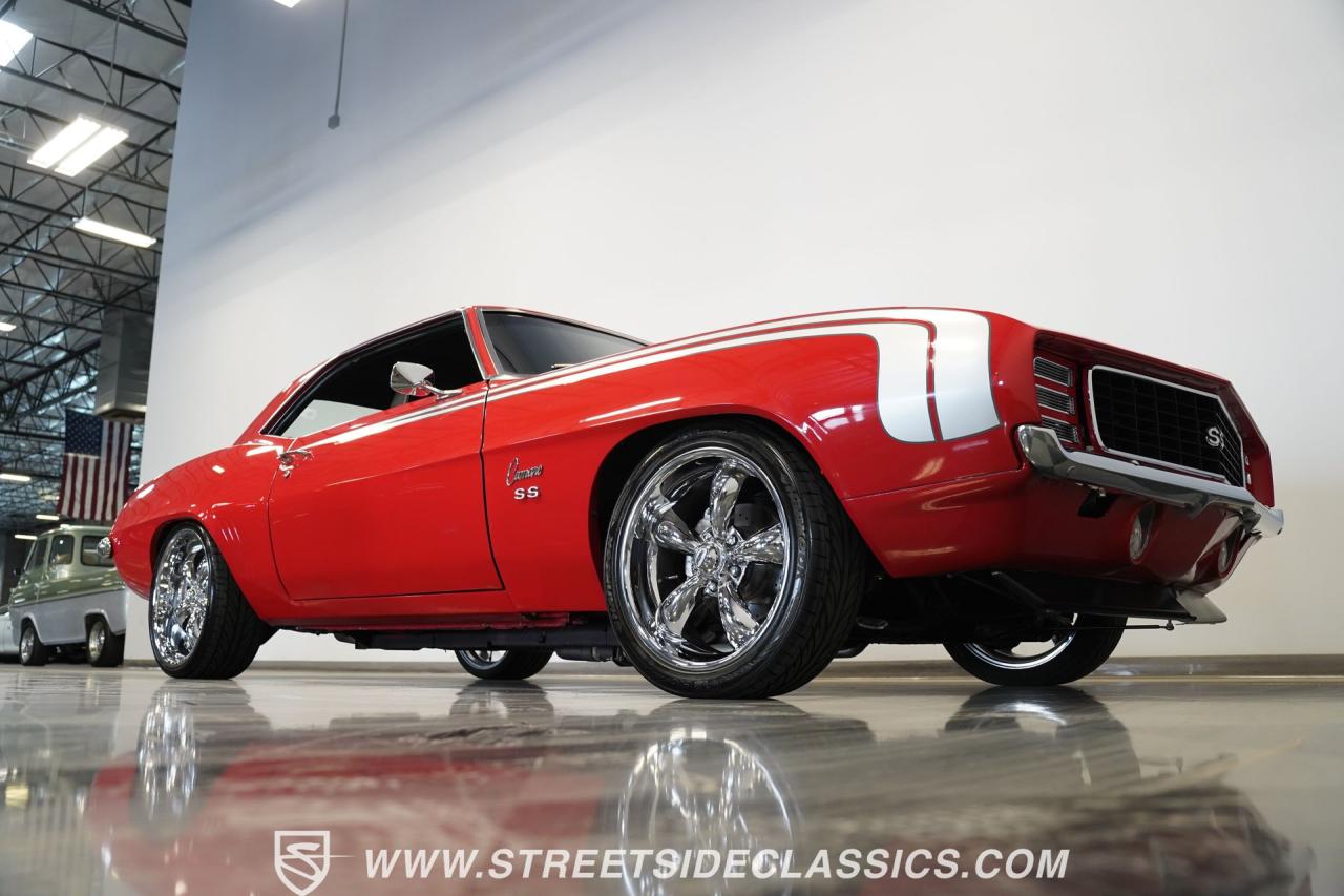 1969 Chevrolet Camaro RS/SS Restomod Tribute