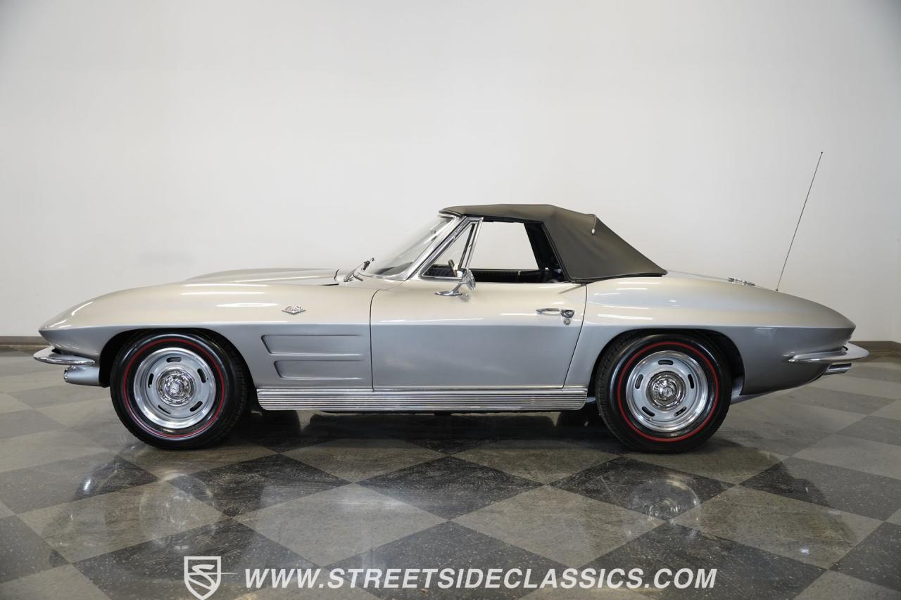 1963 Chevrolet Corvette Convertible
