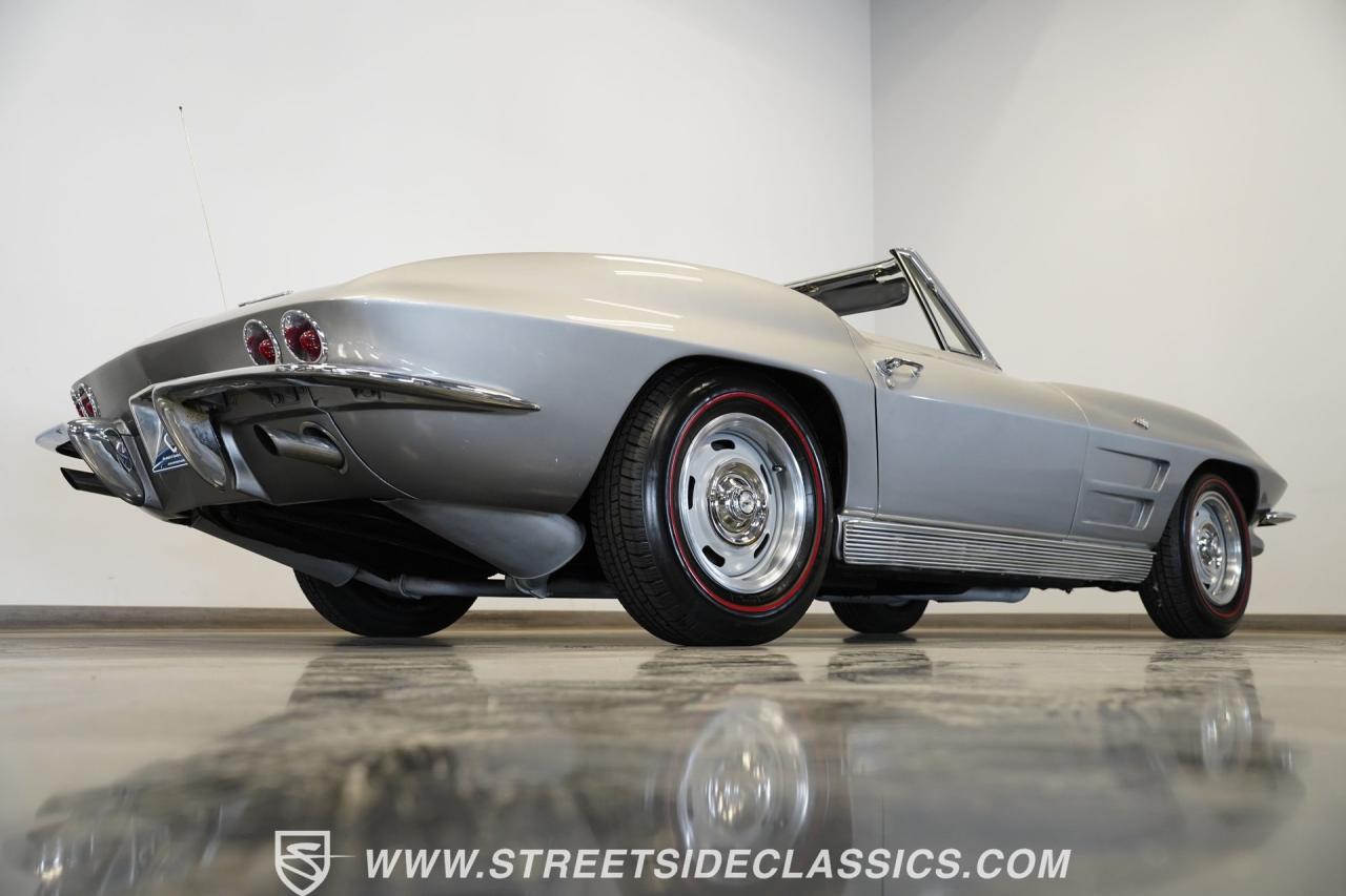 1963 Chevrolet Corvette Convertible