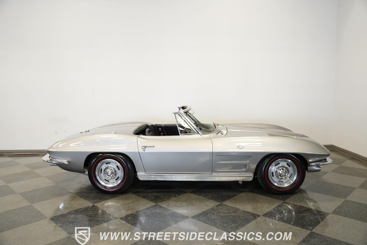 1963 Chevrolet Corvette Convertible