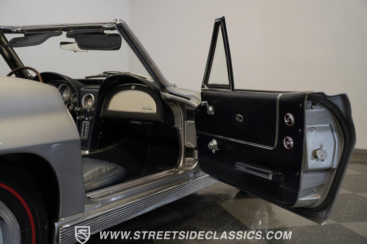 1963 Chevrolet Corvette Convertible