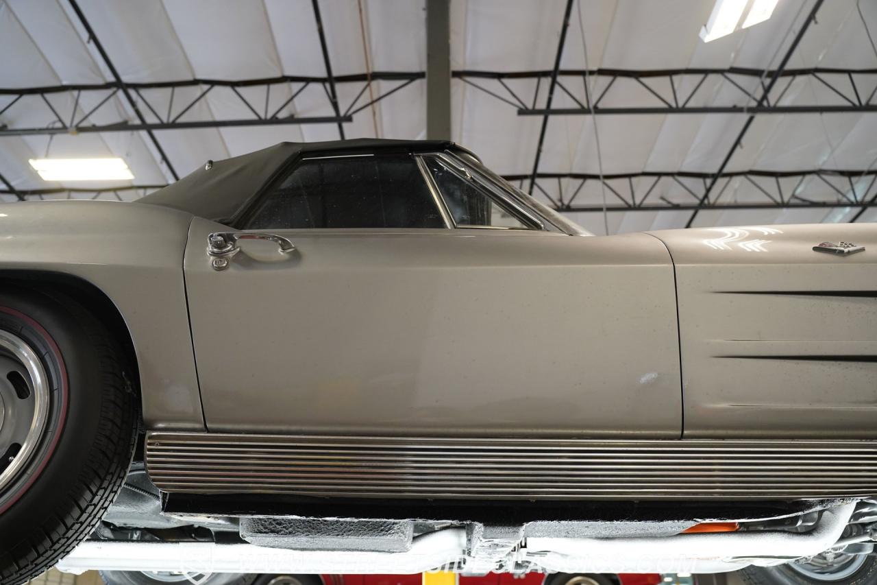 1963 Chevrolet Corvette Convertible