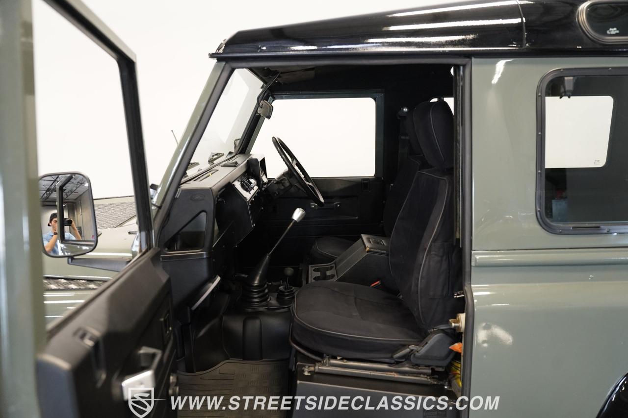 1991 Land Rover Defender