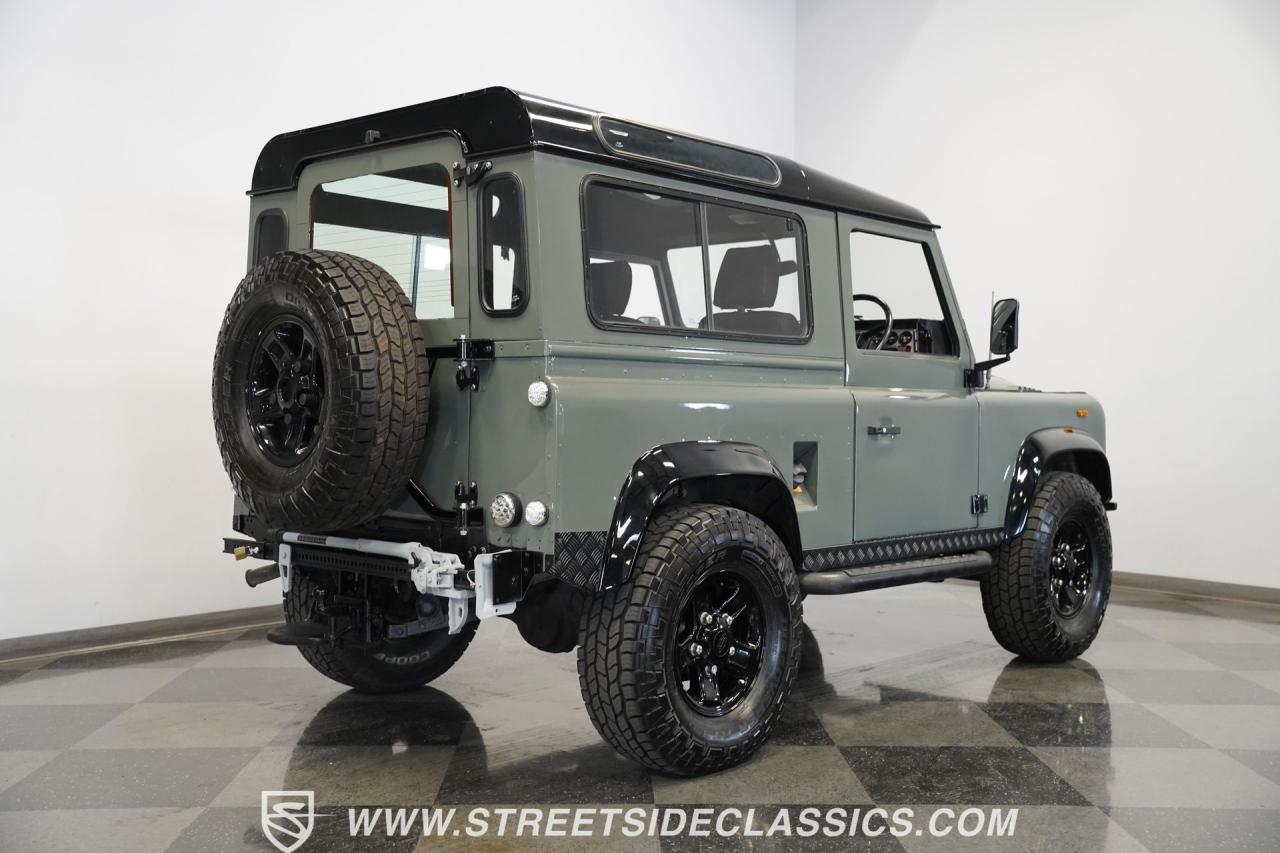 1991 Land Rover Defender