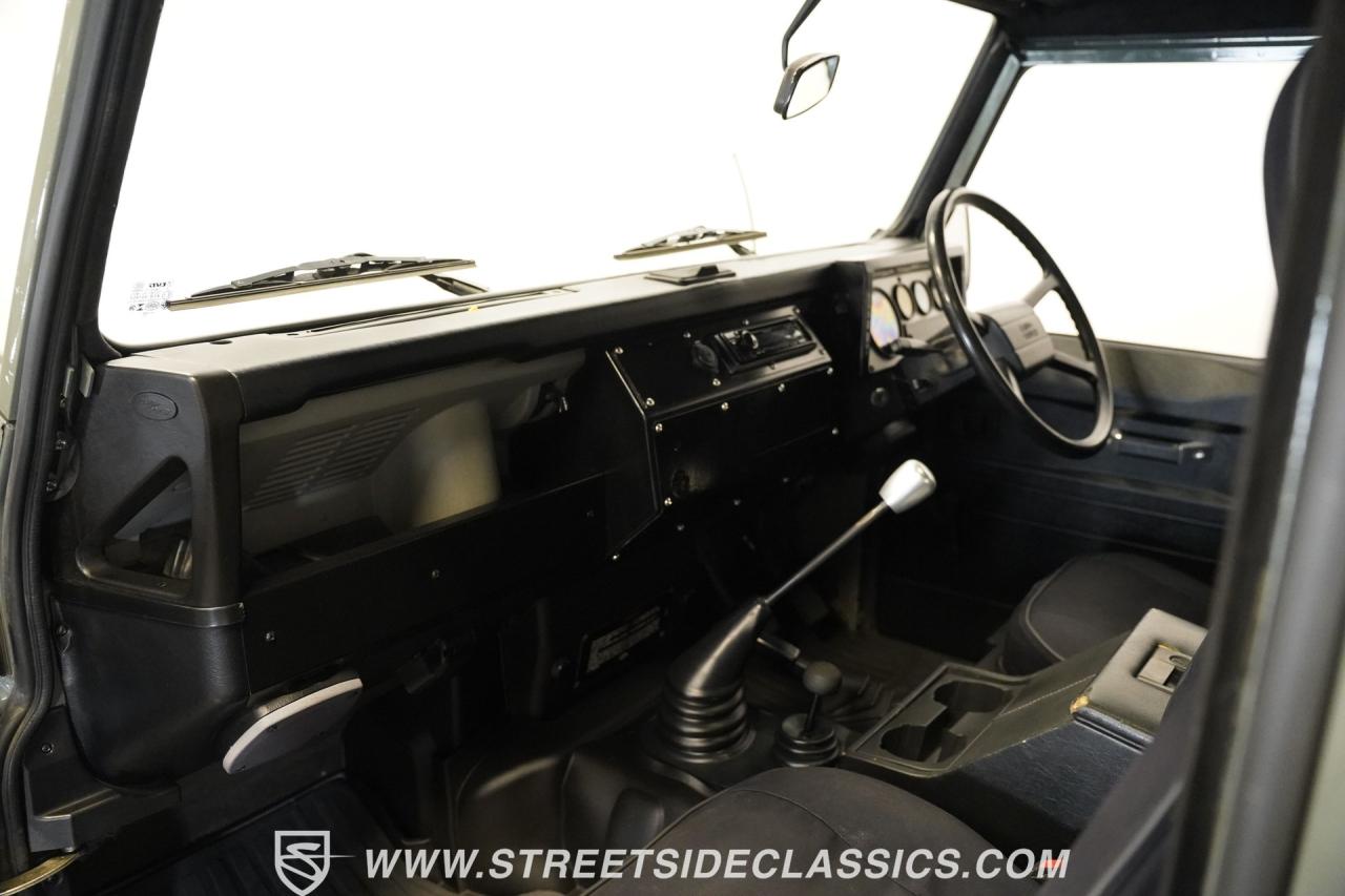 1991 Land Rover Defender