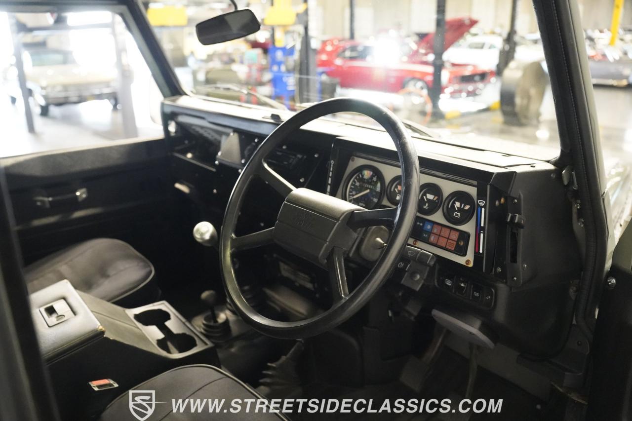 1991 Land Rover Defender