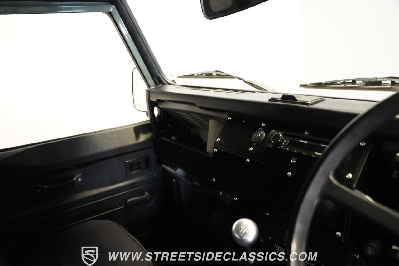 1991 Land Rover Defender