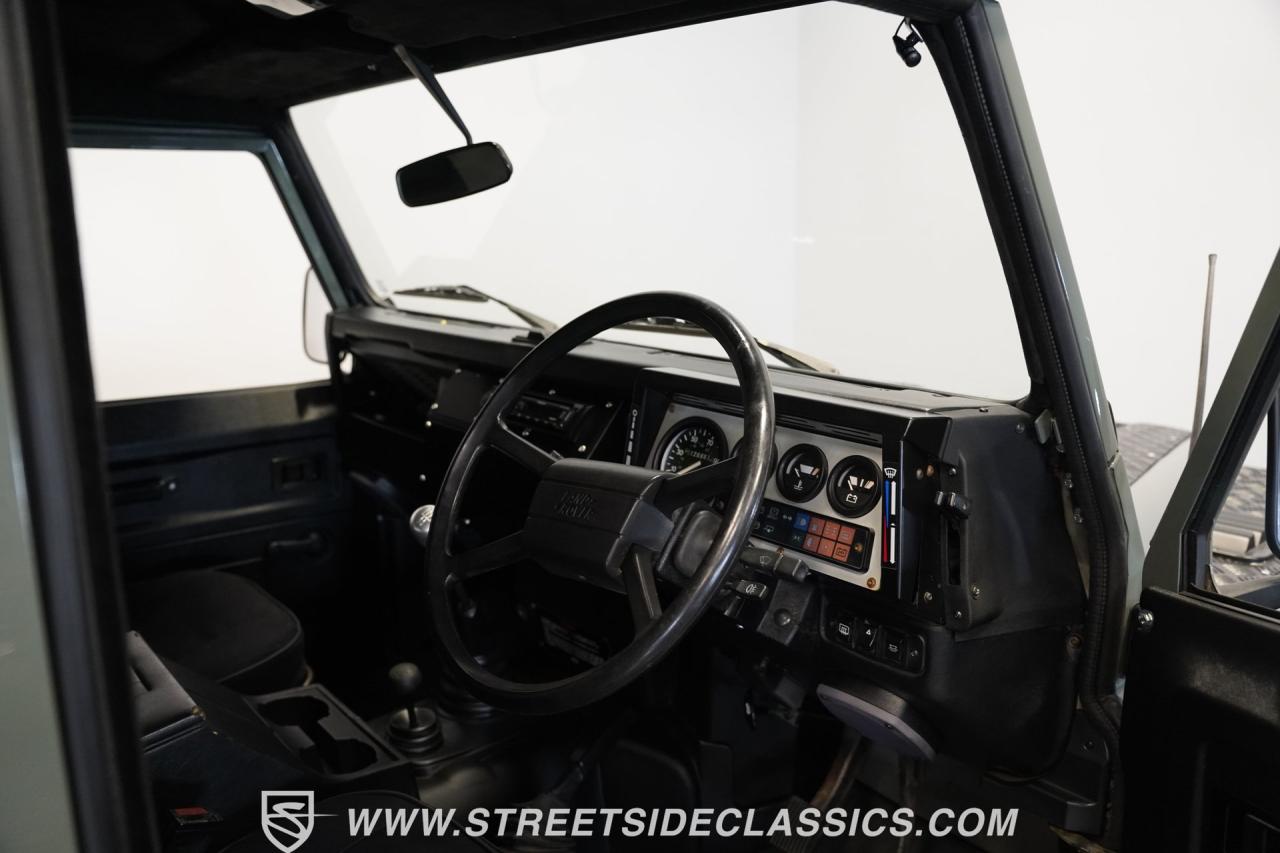 1991 Land Rover Defender