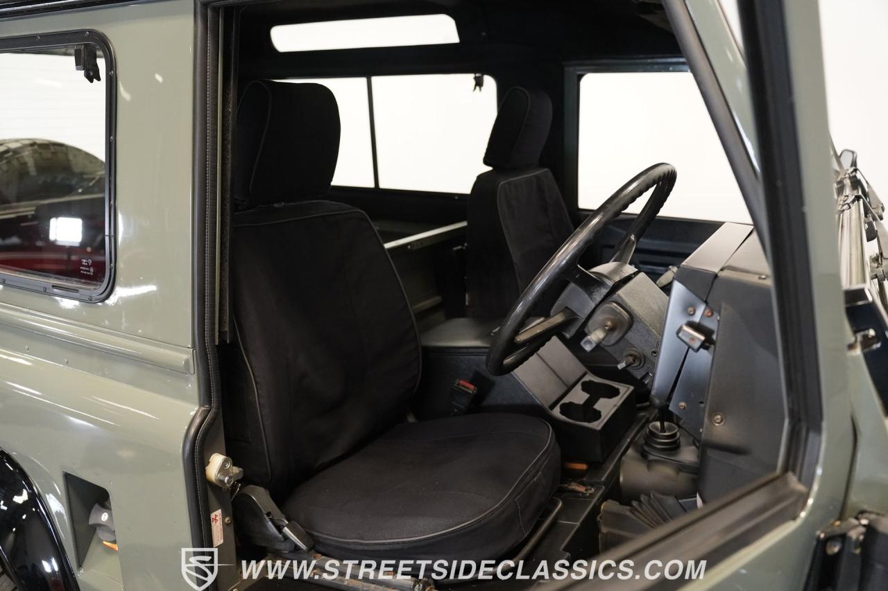 1991 Land Rover Defender