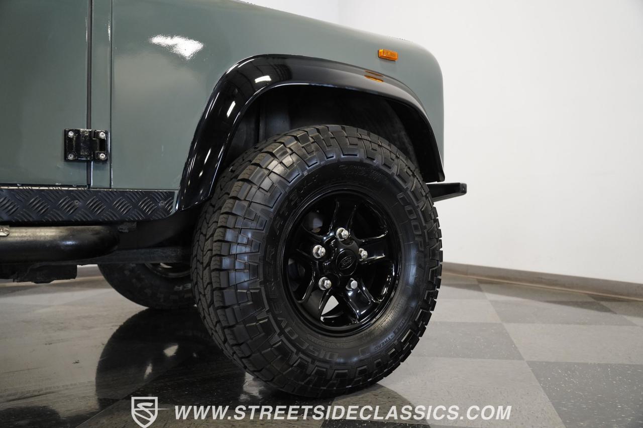 1991 Land Rover Defender