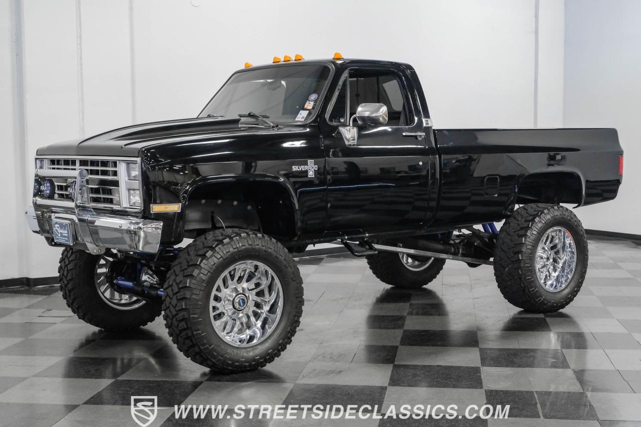 1986 Chevrolet K30 Silverado 4X4