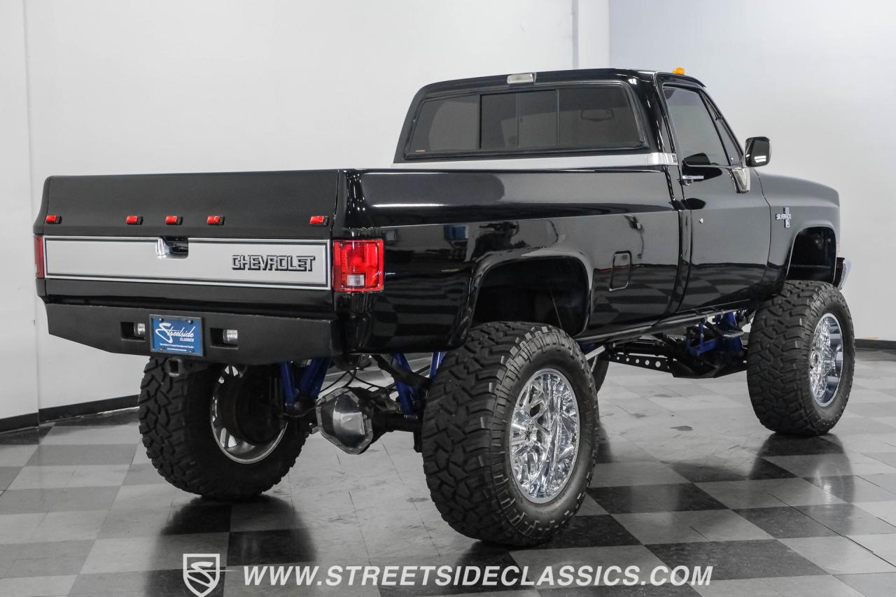 1986 Chevrolet K30 Silverado 4X4