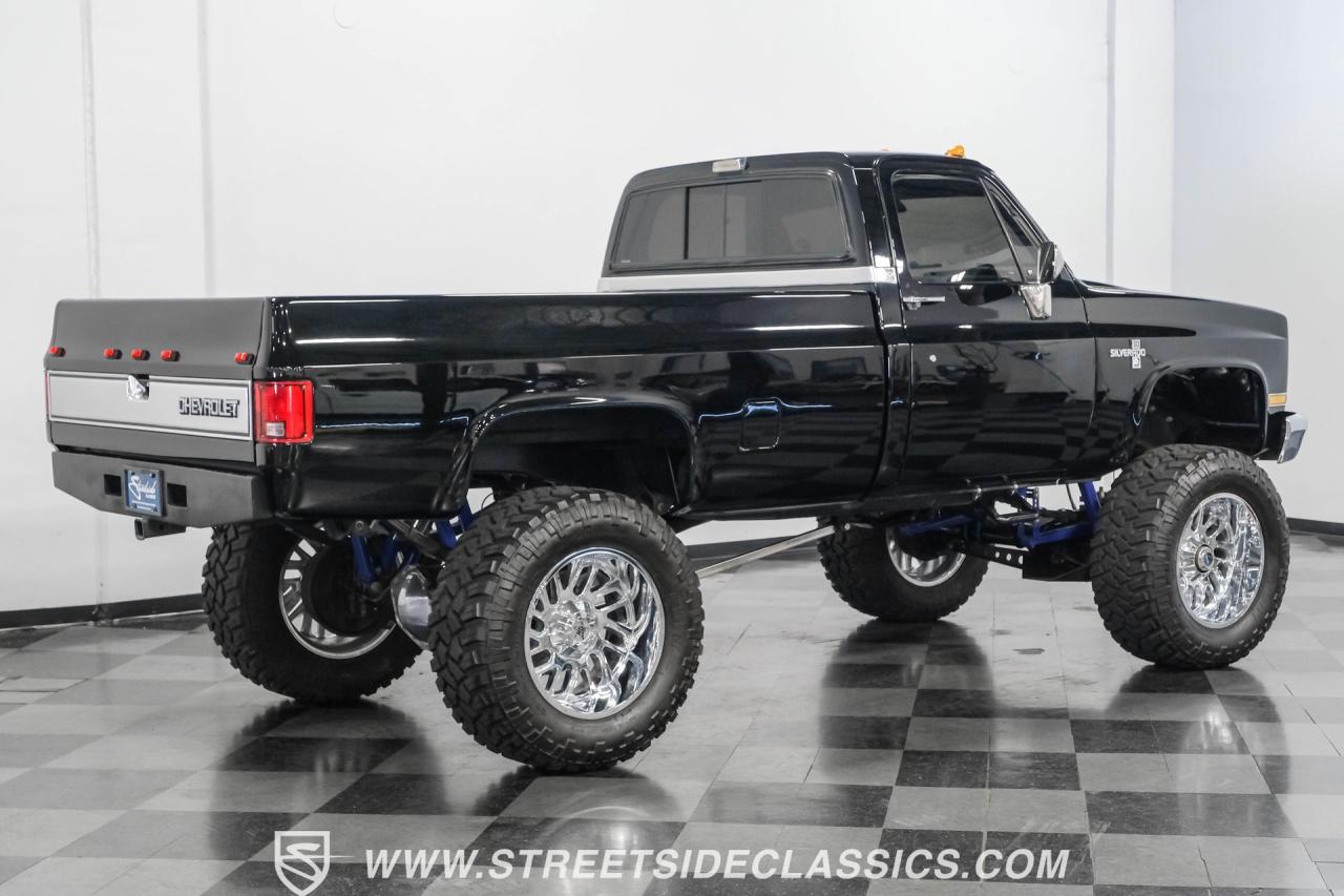 1986 Chevrolet K30 Silverado 4X4