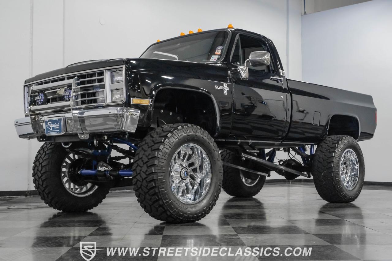 1986 Chevrolet K30 Silverado 4X4