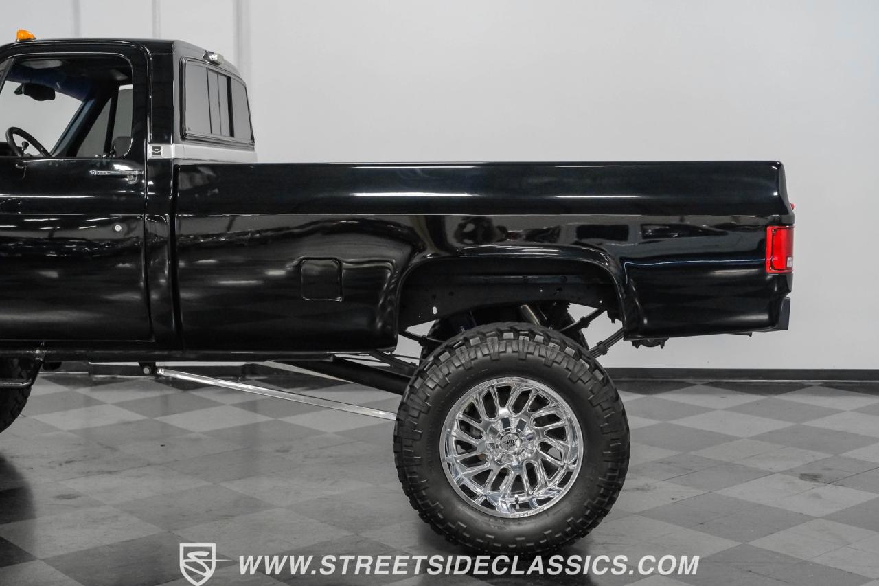 1986 Chevrolet K30 Silverado 4X4