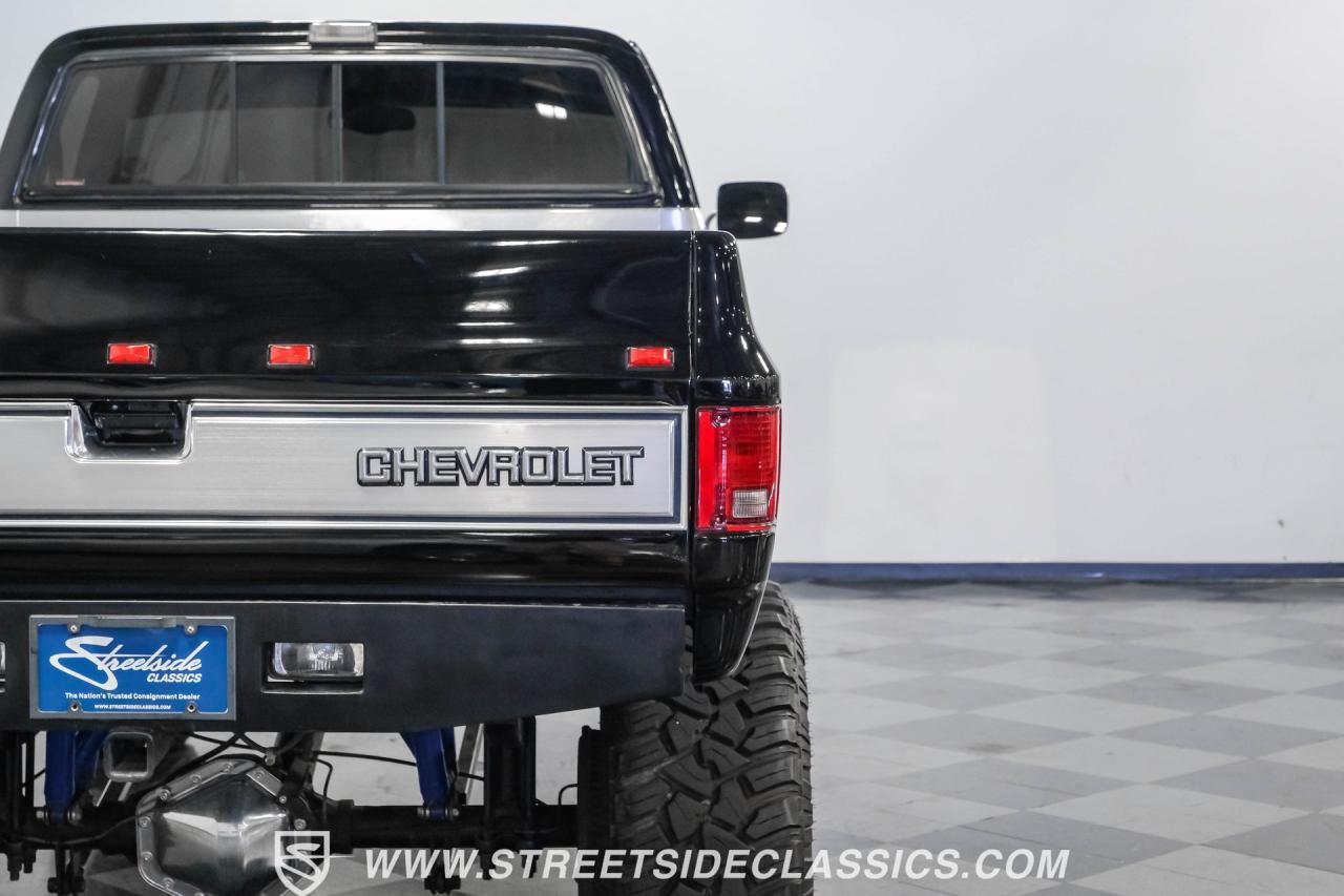 1986 Chevrolet K30 Silverado 4X4