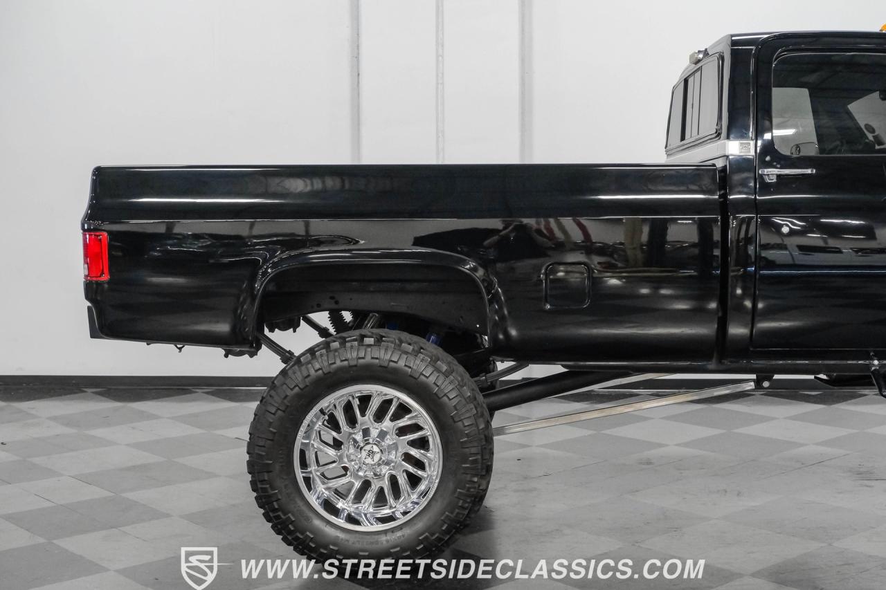 1986 Chevrolet K30 Silverado 4X4