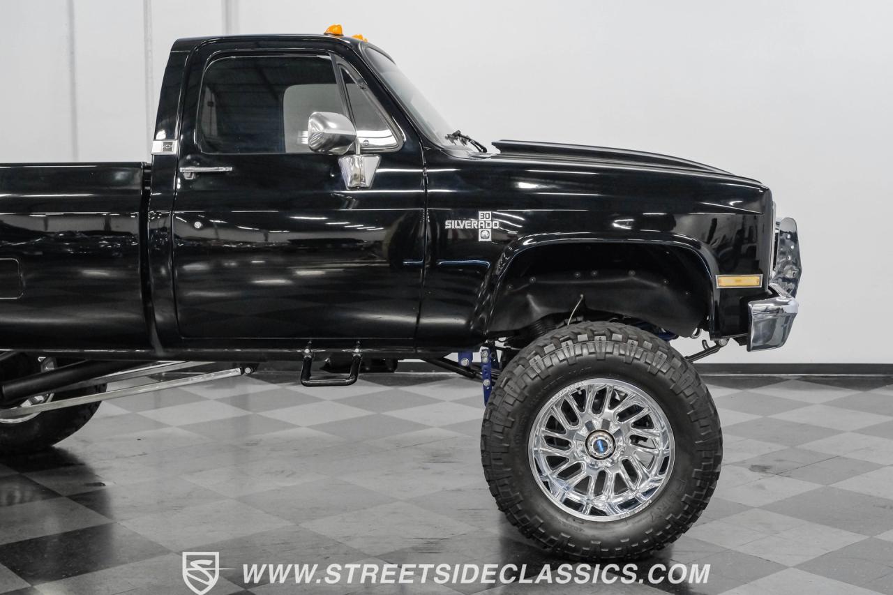 1986 Chevrolet K30 Silverado 4X4