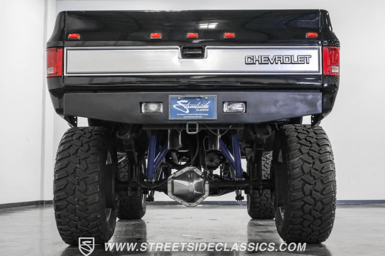 1986 Chevrolet K30 Silverado 4X4