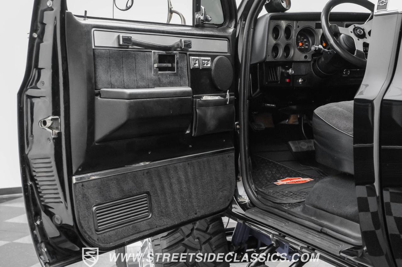 1986 Chevrolet K30 Silverado 4X4