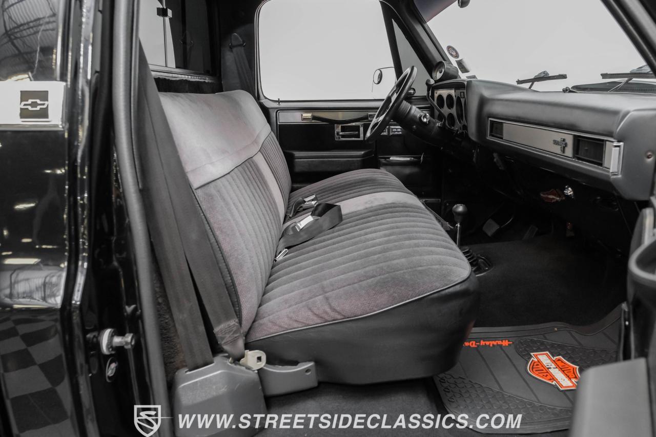 1986 Chevrolet K30 Silverado 4X4