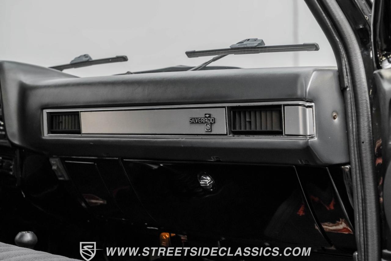 1986 Chevrolet K30 Silverado 4X4