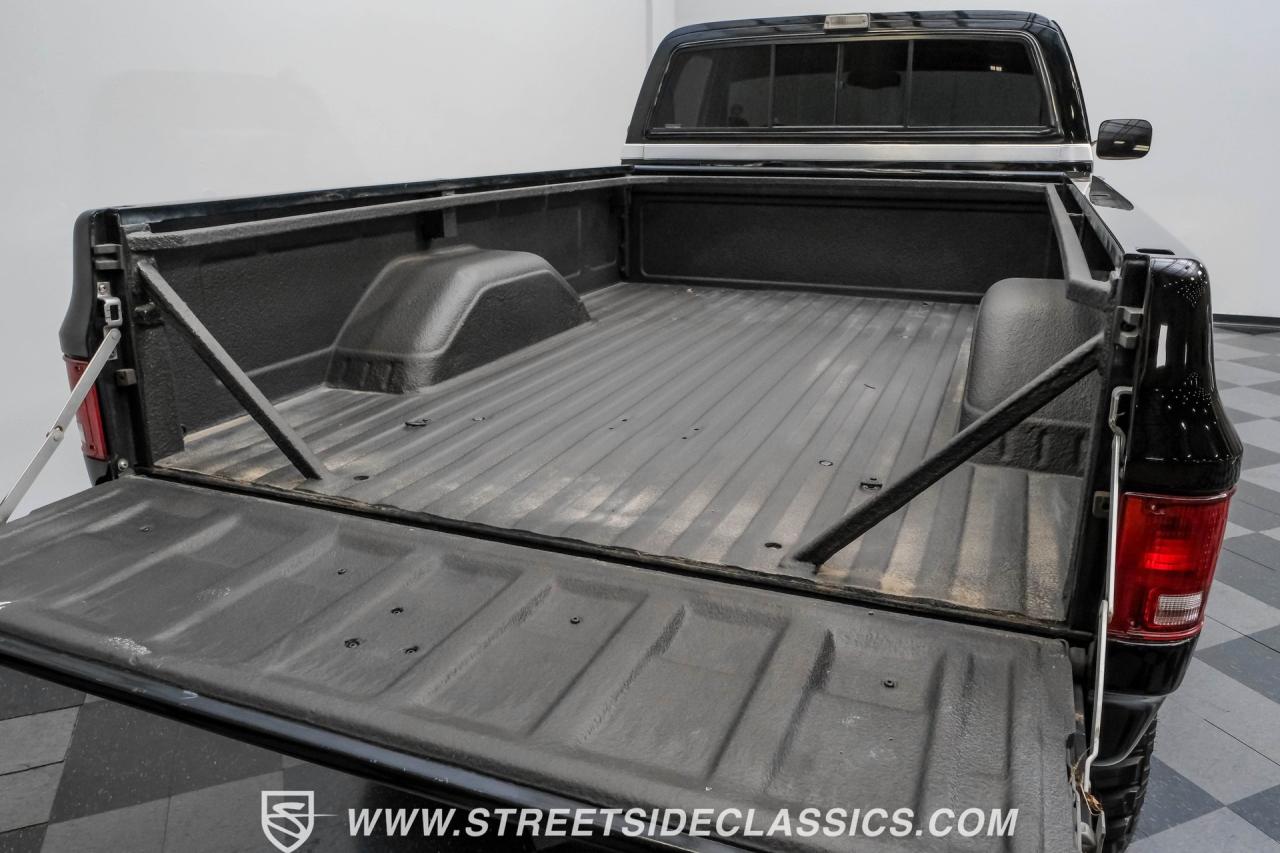 1986 Chevrolet K30 Silverado 4X4