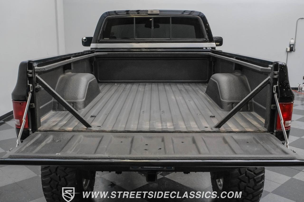 1986 Chevrolet K30 Silverado 4X4