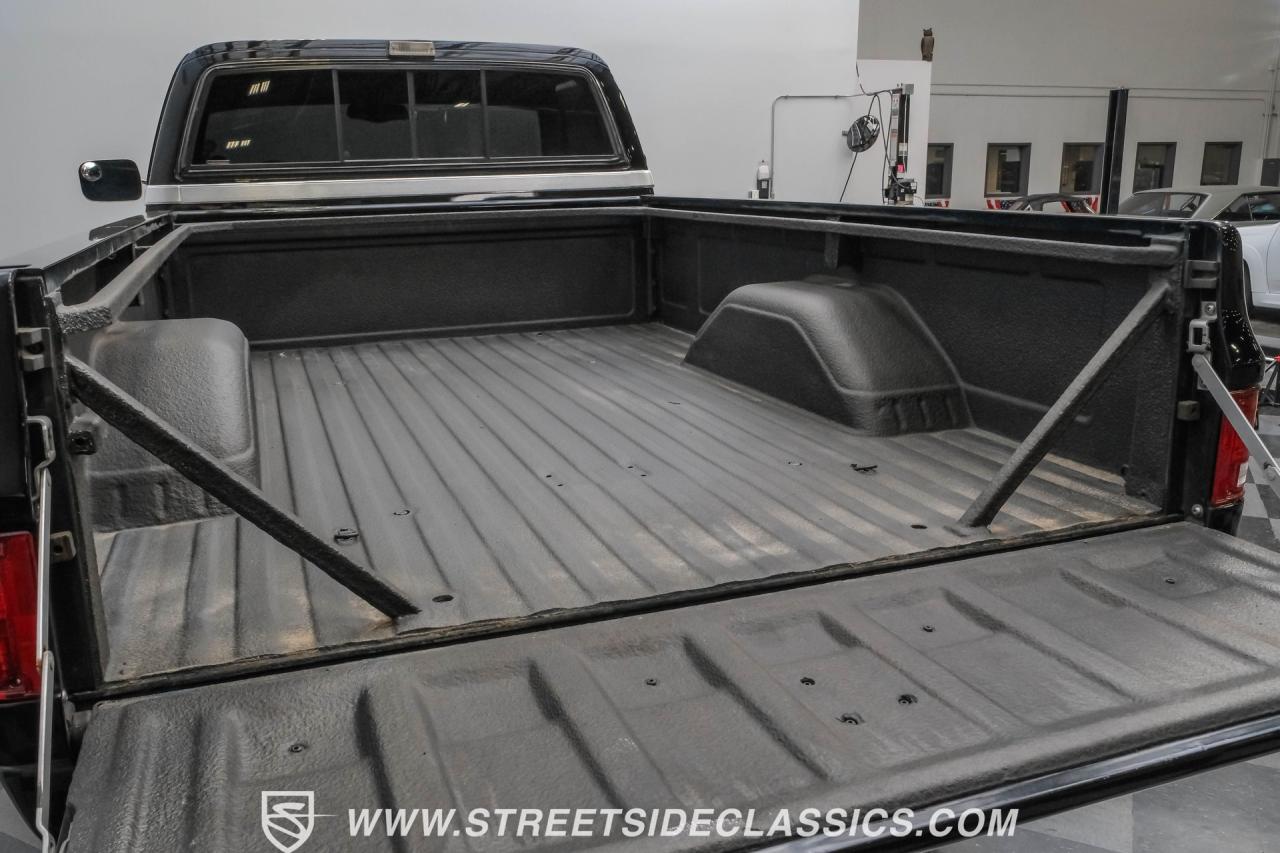 1986 Chevrolet K30 Silverado 4X4